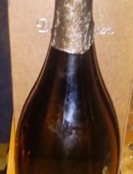 1 Flasche original "Dom Perignon" Champagner Jahrgang 2002 - Essen