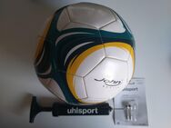 uhlsport Ballpumpe plus zwei weitere passende Ersatz-Nadelventile von Uhlsport und zusätzlich noch ein Fußball - Frankenthal (Pfalz)