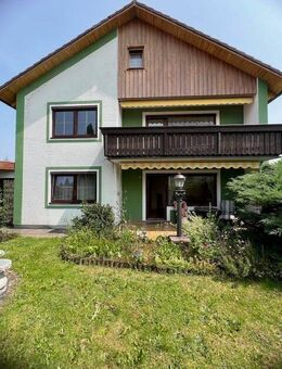 Schönes Zweifamilienhaus in Biessenhofen - Biessenhofen