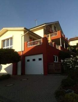 Traumhaft großzügige Dreifamilienhaus in Kappelrodeck - Kappelrodeck
