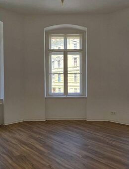 3 Raum Wohnung - frisch renoviert - Görlitzer Stadtzentrum - 1.OG - ab sofort verfügbar! - Görlitz