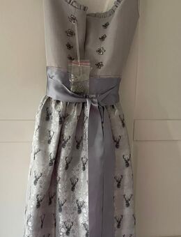 Dirndl in hochwertiger Qualität - München