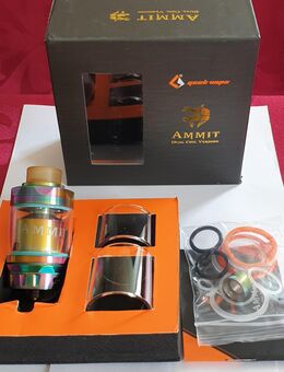 Geekvape Ammit Dual Coil, Rainbow, RTA, FP. 26€.. Top Zustand. FP. 26€. SAMMLUNGSVERKLEINERUNG! Selbstwickler, Verdampfer, Tank für Akkuträger, E Zigarette, Vape. - Bühl