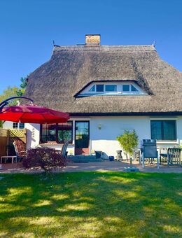 Attraktives Reetdachhaus mit Gästehaus in Pruchten - Pruchten