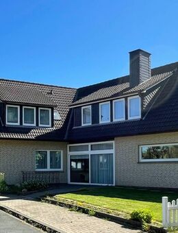 Winkelbungalow mit drei Ferienwohnungen, Garage und Sonnenterrasse - Wangerland