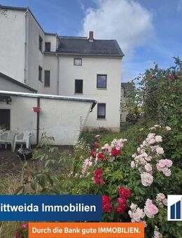 Charmante Doppelhaushälfte mit Potenzial in Limbach-Oberfrohna! - Limbach-Oberfrohna