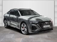 Audi Q8, Sportback S line 55 quattro, Jahr 2024 - Ulm