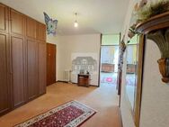Helle und geräumige 3-Zimmer Wohnung mit Lift, Balkon, Carport - Baden-Baden