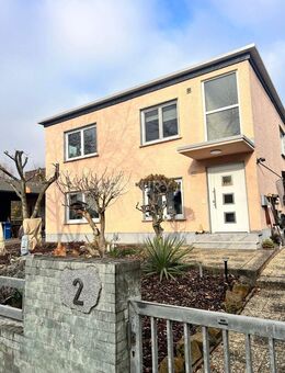 Zweifamilienhaus mit herrlichem Garten und Einliegerwohnung - Bad Nauheim