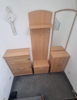 Garderobe buche - Dortmund Alt-Scharnhorst