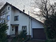 Ruhig gelegene Doppelhaushälfte sucht neue Eigentümer mit Geschick zur Renovierung! - Lörrach