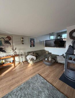 Modernisiertes Reihenendhaus mit außergewöhnlicher Architektur - direkt am Feld & Hardter Wald - Mönchengladbach