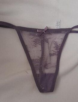 Lila String Tanga Höschen durchsichtig Gr. S * NEU * - Bonn