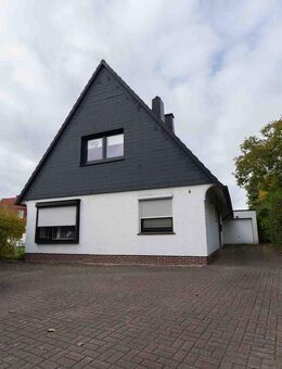 Zweifamilienhaus mit Charme und Potenzial in beliebter Lage von Uetersen - Uetersen