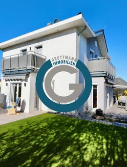 MODERNER KOMFORT & TOP GEPFLEGT - MIT KAMINOFEN & KLIMAANLAGE - CARPORT & SCHÖN ANGELEGTER GARTEN - Berlin