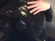 Your personal Latex Doll<3 - Passau