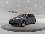 VW Golf, 1.5 VIII eTSI Life, Jahr 2020 - Melsungen