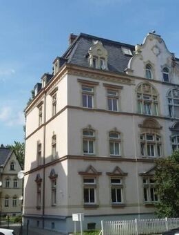 Dachgeschosswohnung mit Süd-West-Balkon ! - Zwickau