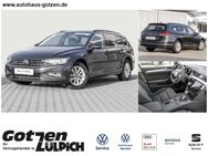 VW Passat Variant, 1.5 TSI Business, Jahr 2021 - Zülpich