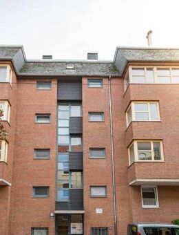 Mit Balkon! Individuelle 3-Zimmer-Wohnung in Bremerhaven-Lehe - Bremerhaven