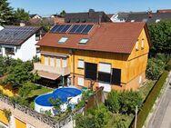 Mehrgenerationenhaus mit drei Einheiten, großem Garten und vier Garagen - Affalterbach