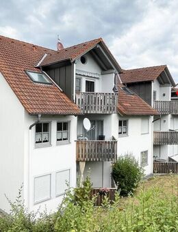 gepflegte Dachgeschosswohnung in Rehenbühl bei Langlau - Pfofeld