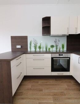 Nudeln machen ist auch kochen! - 3RW mit XXL-Wohnzimmer, Balkon und Badewanne - Freiberg