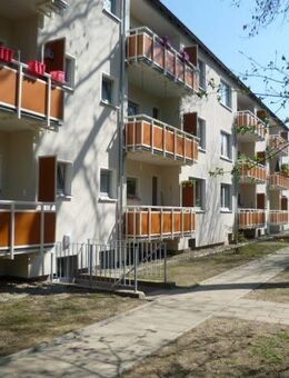 4-Zimmer-Wohnung in Düsseldorf Vennhausen - Düsseldorf
