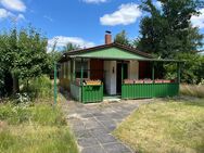 Handwerker Bungalow auf großem Baugrundstück in ruhiger Seitenstraße - Fredersdorf-Vogelsdorf