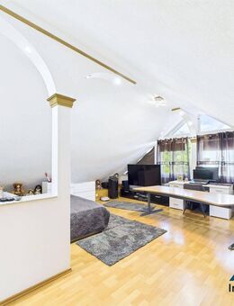 Licht, Luft & Lebensfreude - 5 Zi-Maisonette mit Wintergarten, Balkon, Gartenanteil & Garage wartet! - Kirchheim (Teck)