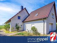 Allein an der Welse mit Blick auf die Töpferberge: EFH mit ELW, 7 Zi., 3 Bäder, Kamin, 2 Kü.,Garage! - Angermünde