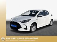 Toyota Yaris, 1.5 VVT-i Hybrid Business Edition, Jahr 2020 - Karlsruhe