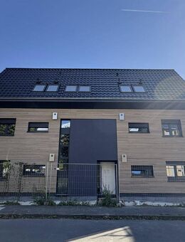 == Citynähe & Komfort - moderne 2-Zimmerwohnung in Lage == - Lage (Nordrhein-Westfalen)