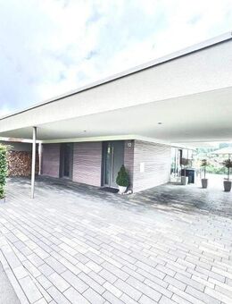 MODERNES TRAUMHAUS MIT EINMALIGEM PANORAMABLICK IN DIE RHÖN... - Petersberg (Hessen)