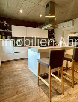 Modernes Wohnen auf einer Ebene - Bungalow mit ELW und Doppelgarage - Stetten! - Stetten (Bayern)