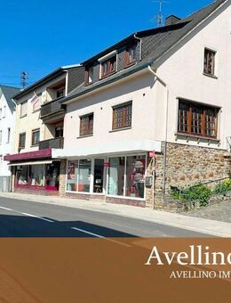 Voll vermietetes Renditeobjekt mit Wohnhaus, Büro und Halle - Ransbach-Baumbach