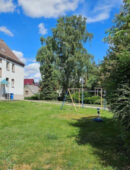 Kompakte 3-Raum-Wohnung ruhig im Grünen - sofort frei - Oschatz
