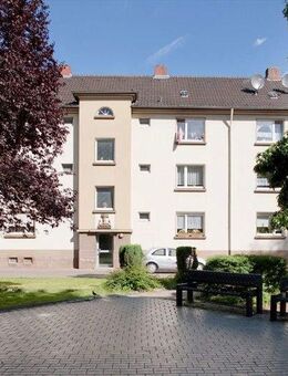 2 Zimmer plus Wohnküche in Düsseldorf-Lierenfeld - Düsseldorf