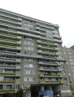 Großzügige Wohnträume mit herrlichem Ausblick in Hattersheim am Main verwirklichen! - Hattersheim (Main)