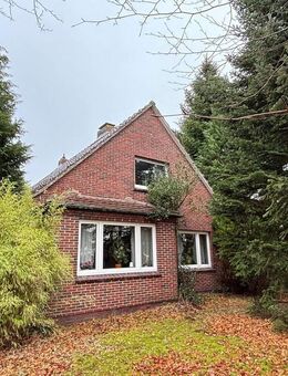 Landhaus mit großem Grundstück in zentraler Lage von Großheide - Großheide