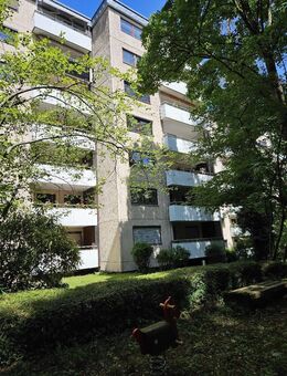 Bezusgsfreie 4 1/2-Zimmer Eigentumswohnung mit Einzelgarage in der Tiefgarage, Balkon in Konstanz - Konstanz