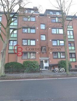 renovierte 2-Zimmer Wohnung in gepflegter Wohnanlage mit Tiefgaragenstellplatz - Bremen