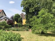 Erschlossenes Baugrundstück mit ruhigem Garten, Blick auf Südharz in idyllischem Erholungsort - Harztor