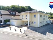 Modernes Einfamilienhaus mit Einliegerwohnung / Büro - Losheim (See)
