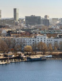 Exklusive Villa mit flexiblen Nutzungsmöglichkeiten und Alsterpanorama - Hamburg