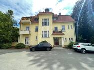 Schöne 2 Raumwohnung in traumhafter Lage mit großer Terrasse - Radebeul