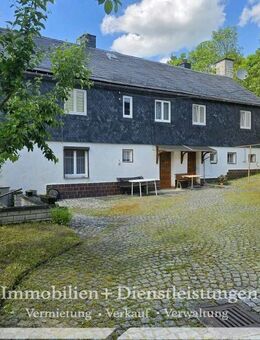 ehemaliges Bauernhaus mit Nebengelass - Remptendorf