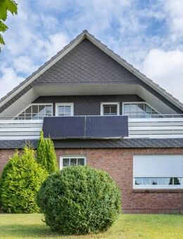 Gemeinsam wohnen, individuell leben - Familienhaus in Seenähe - Dersau