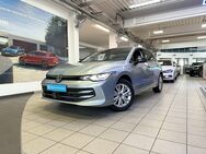 VW Golf, 1.5 Life eTSI, Jahr 2025 - Idstein