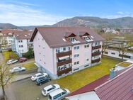 Über den Dächern von Schelklingen! Helle 3,5-Zimmer-Dachgeschossswohnung mit Sonnenbalkon - Schelklingen